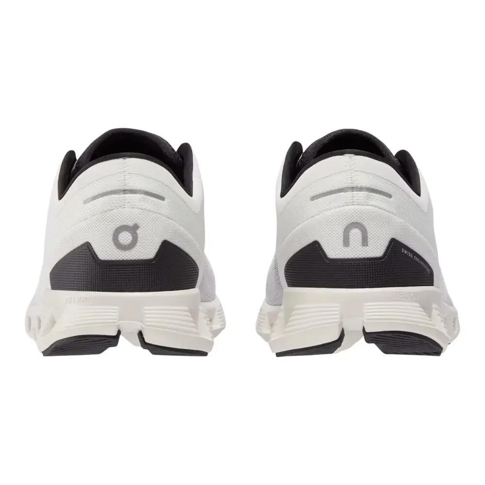 On Cloud X 3 Training Shoe White Black Size 8.5 NWT
